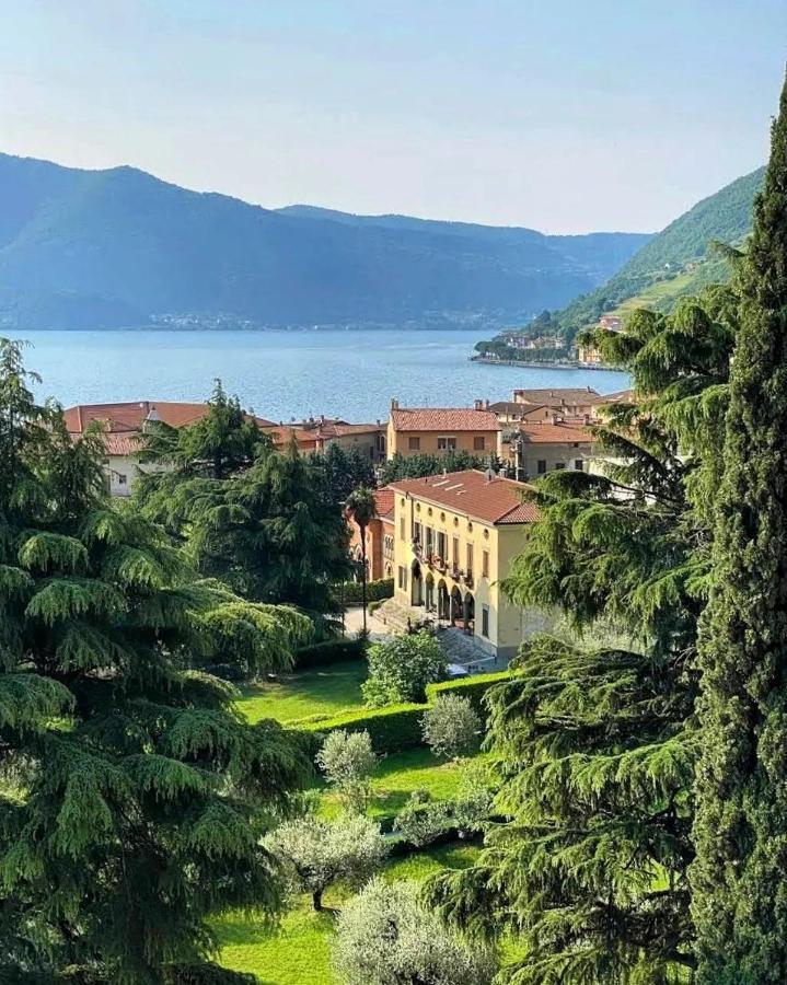 Villa Riva Lago - Apartment With Parking タヴェルノラ・ベルガマスカ エクステリア 写真