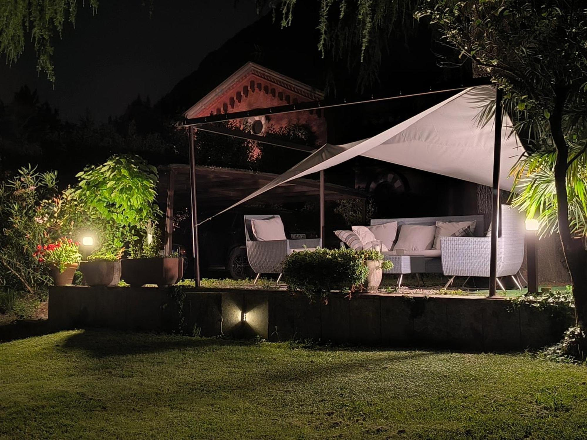 Villa Riva Lago - Apartment With Parking タヴェルノラ・ベルガマスカ エクステリア 写真